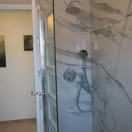 Mimillari Elegant 6 Min Walk From Centre Διαμέρισμα Σαν Ρέμο